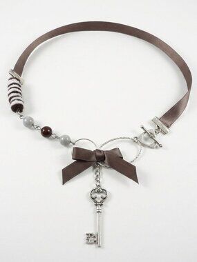 CREATION - Elegant dark gray brown and Silver Key Pendant Necklace